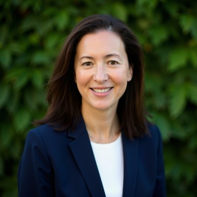 Dr. Alicia Aitken